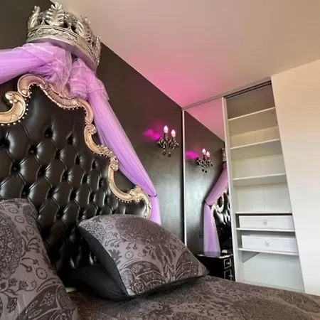 Apartment 317, Port Venus Au Village Naturiste